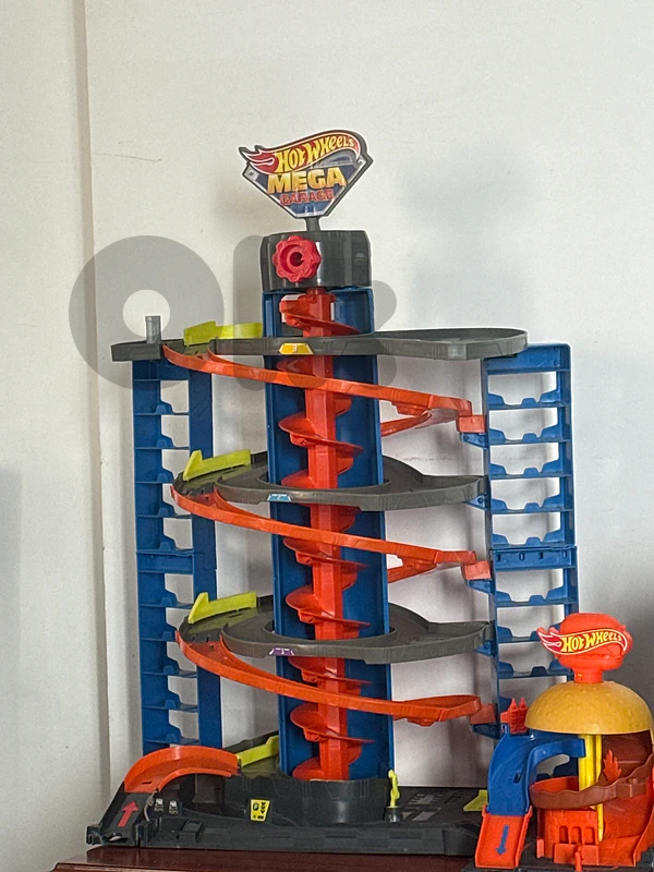 hot wheel mega garage