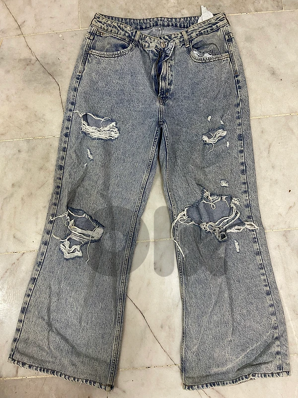 Ripped Jeans