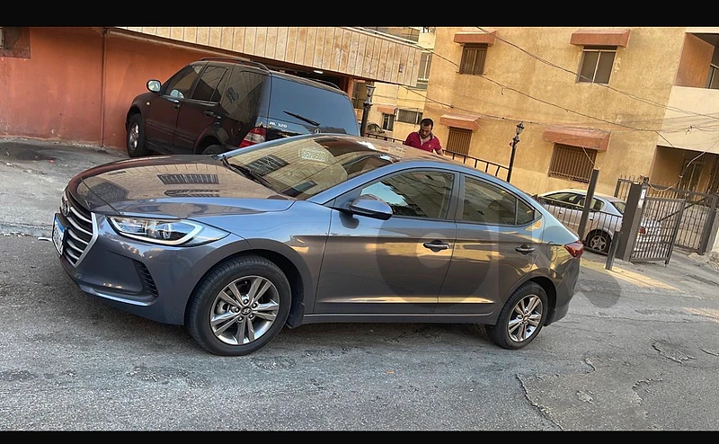 Hyundai Elantra 2019