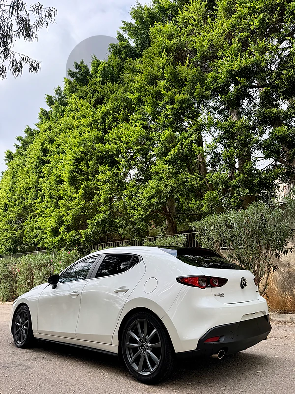Mazda 3 Hatchback AWD 2019 خارقة من الزوائد