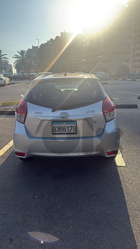 Toyota Yaris 2017 hatchback