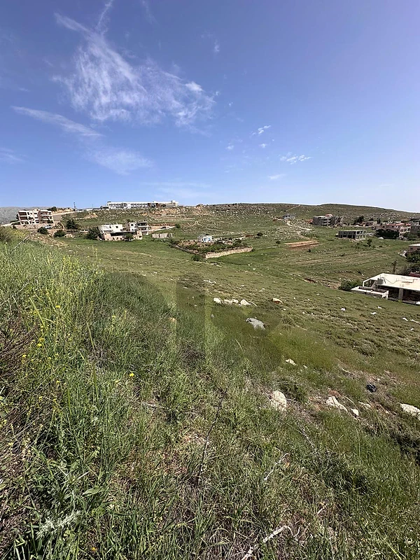 land in sharoun