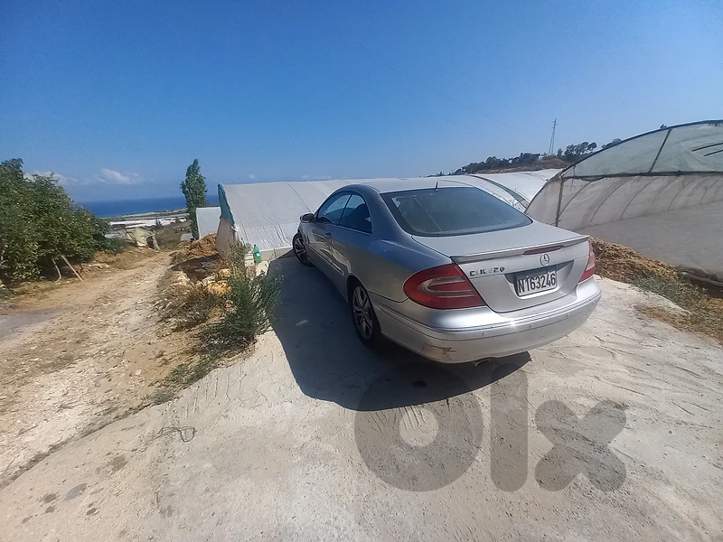 Mercedes-Benz CLK-Class 2003 CLK 320