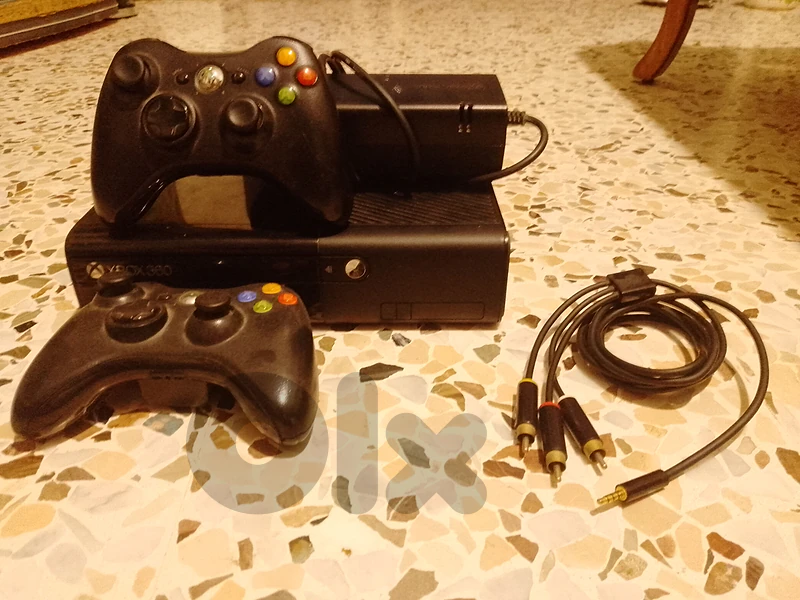Xbox 360 E Console