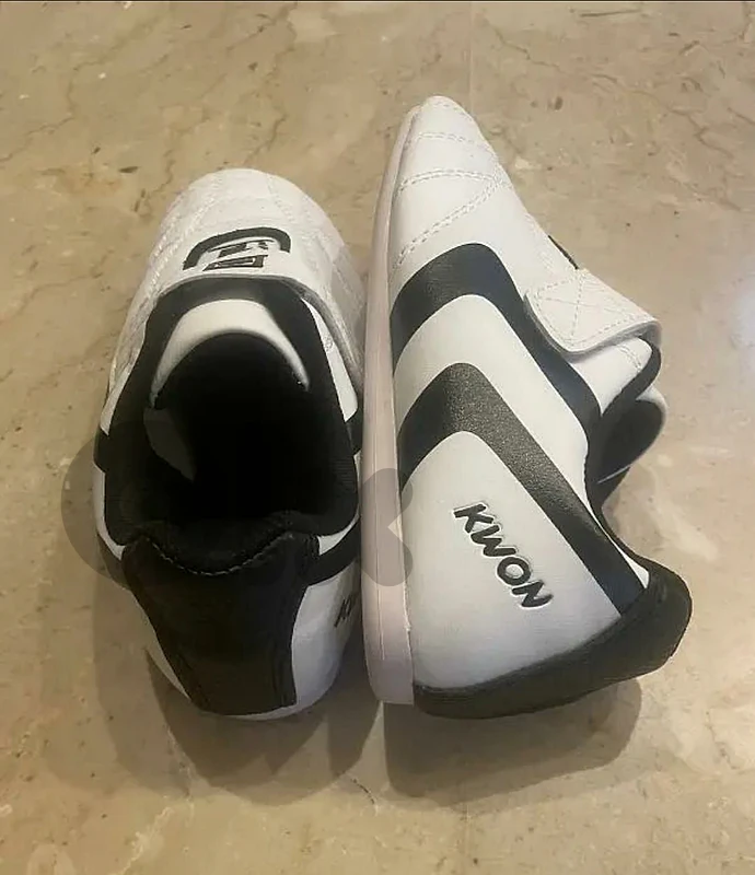 Taekwondo shoes