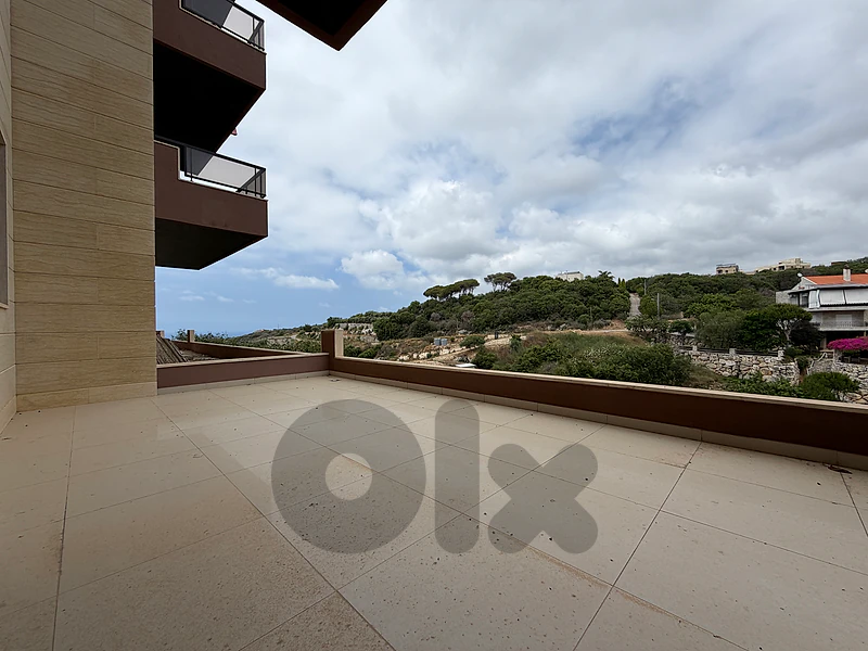 Apartment For Sale in Jeddayel CPES300