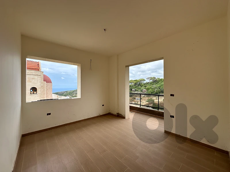 Apartment and Roof For Sale in Jeddayel CPES301