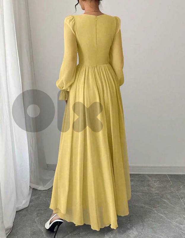 yellow dress