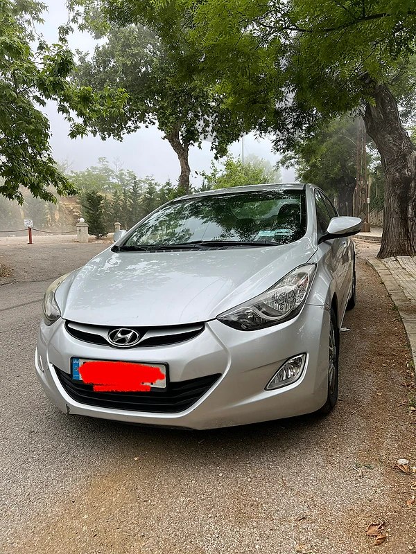 Hyundai Elantra 2013