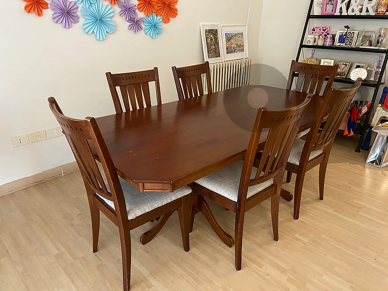 Dining Table + 6 chairs (refurbished new)