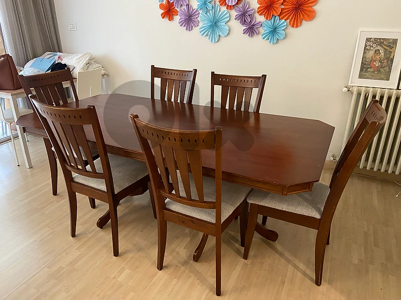 Dining Table + 6 chairs (refurbished new)