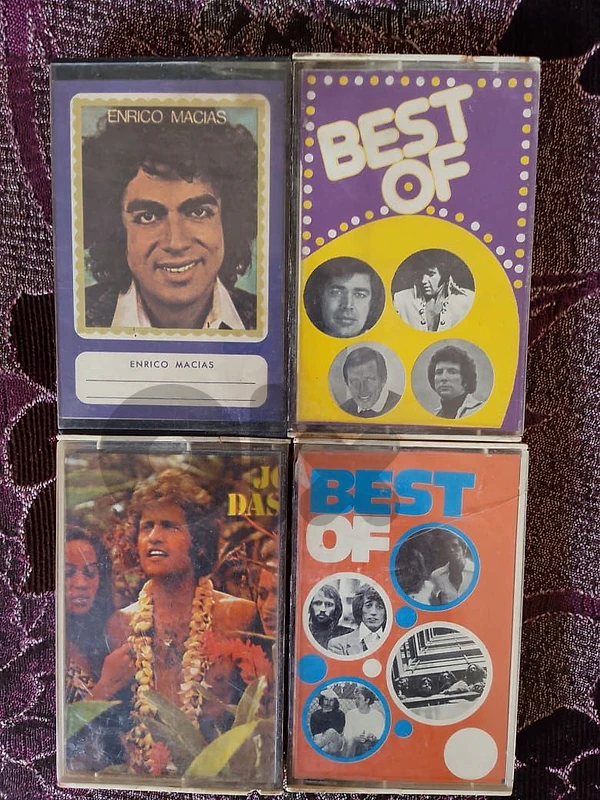 كاسيتات Bee gees و Enrico magias  و jeo dasan