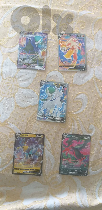 2021 good condition pokemon cards