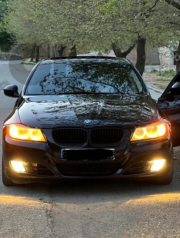 BMW 3-Series 2009 E90 328