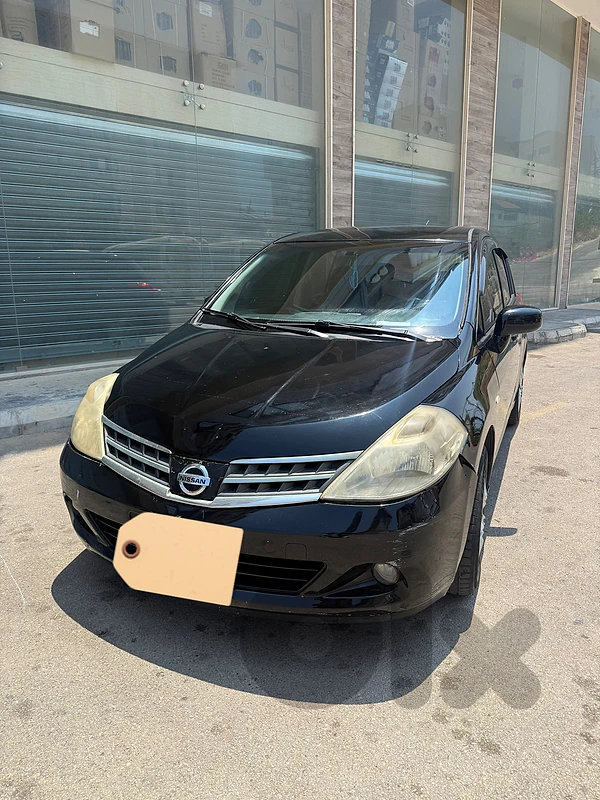 Nissan Tiida 2009 for more info 03707843