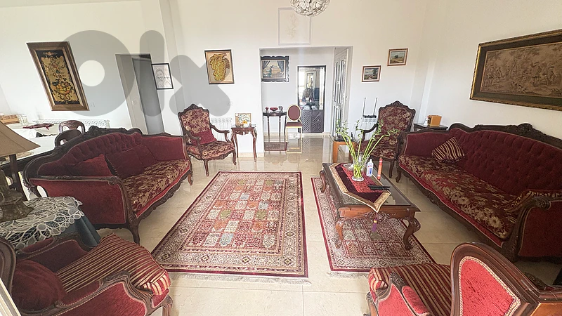 Luxurious Classic Living Room Set – Hand-Carved Wood & Burgundy Velvet