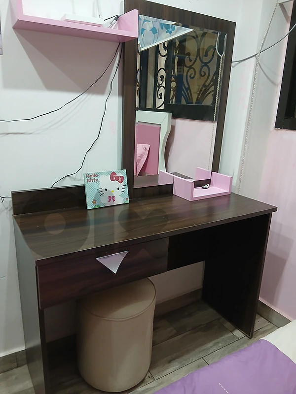 console mosta3mal chebeh jdid