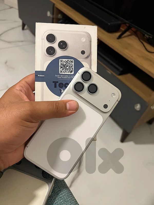 17 pro max 256 esim