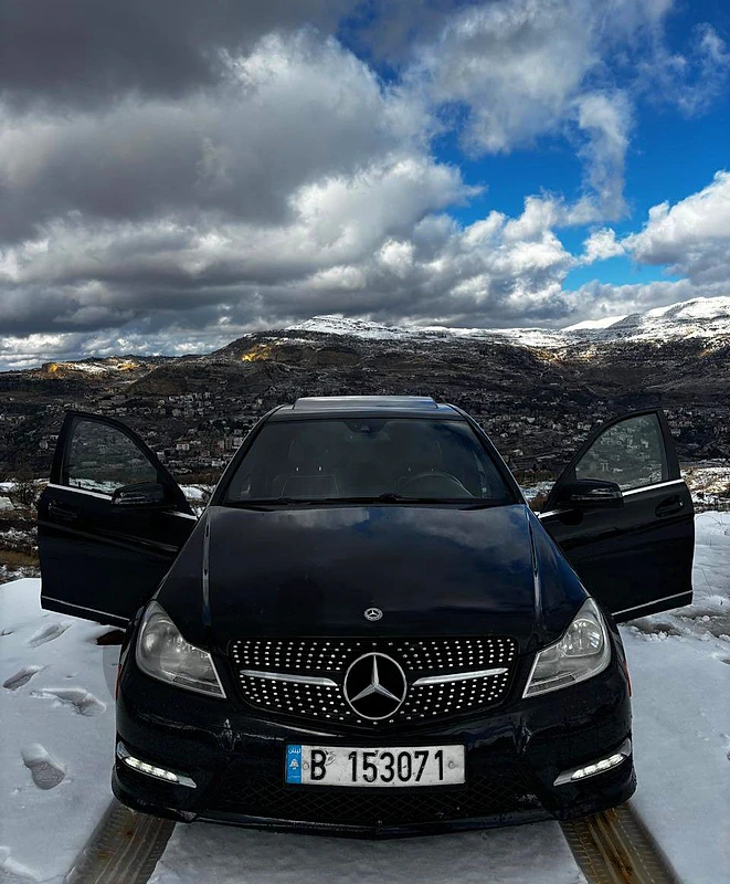 Mercedes-Benz C-Class 2012