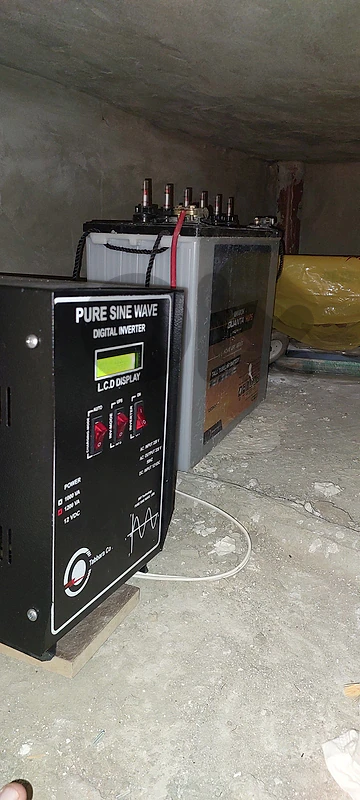 APS 1200 with battery 200A