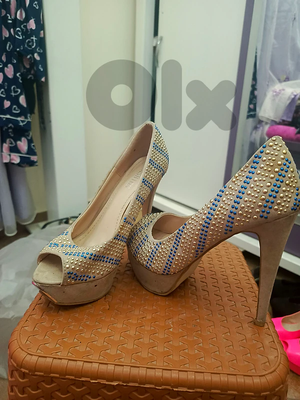 high heels