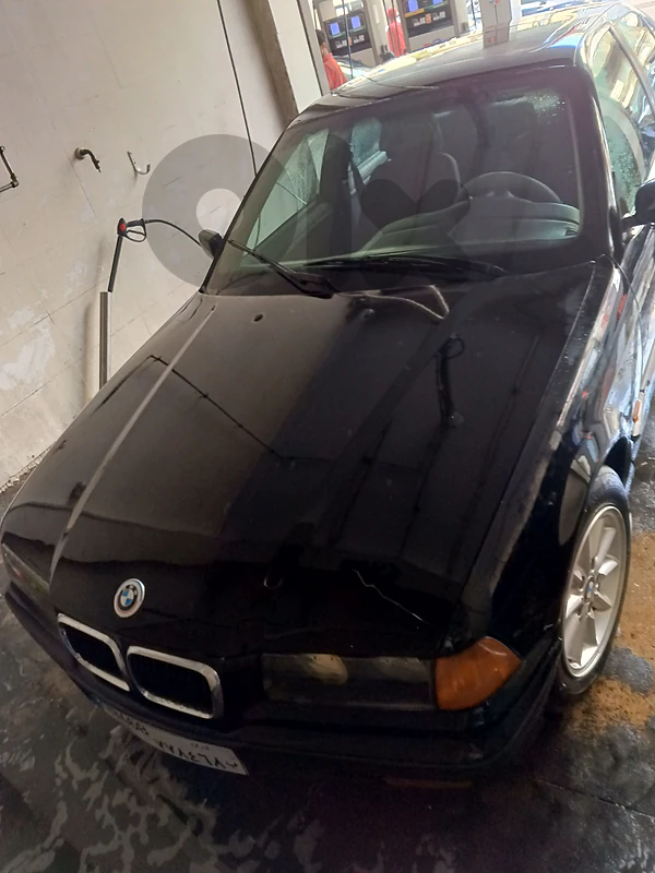 بي ام دبليو الفئة 3 1998 بوي 320