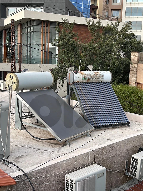 Solar water heating system