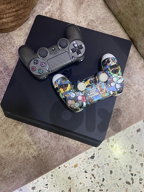 PS4 slim
