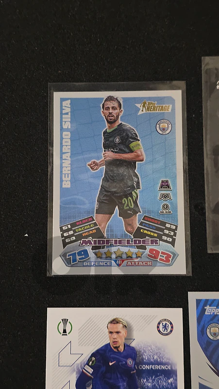 Chelsea FC Heavy Topps Match Attax Insert Lot (8 Cards)