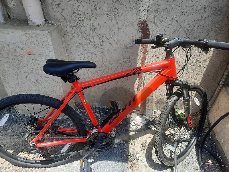 Giant MTB bicycle