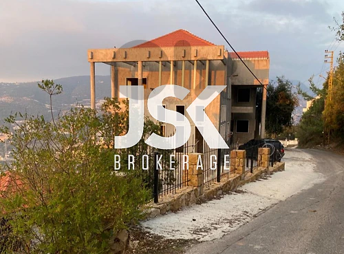 L21694 Villa With Mountain and Sea View For Sale in Zebdine Jbeil