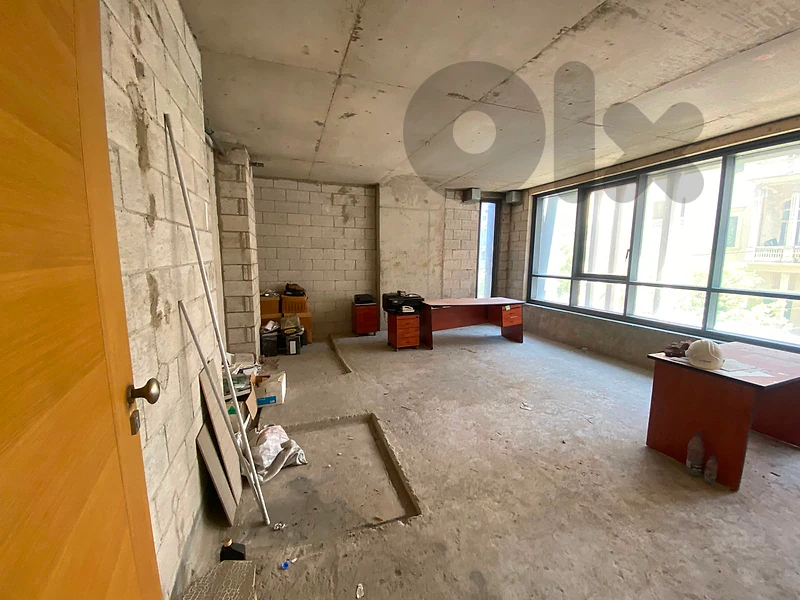 Office for Sale in Spearsمكتب للبيع في منطقة سبيرز