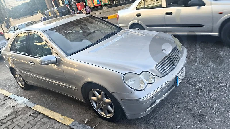 2004 Mercedes-Benz C-Class