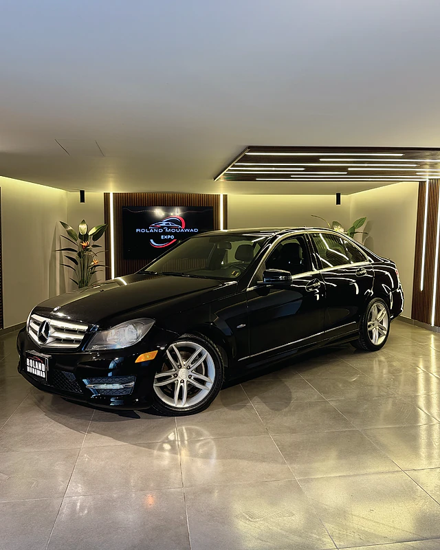 2012 - MERCEDES C250