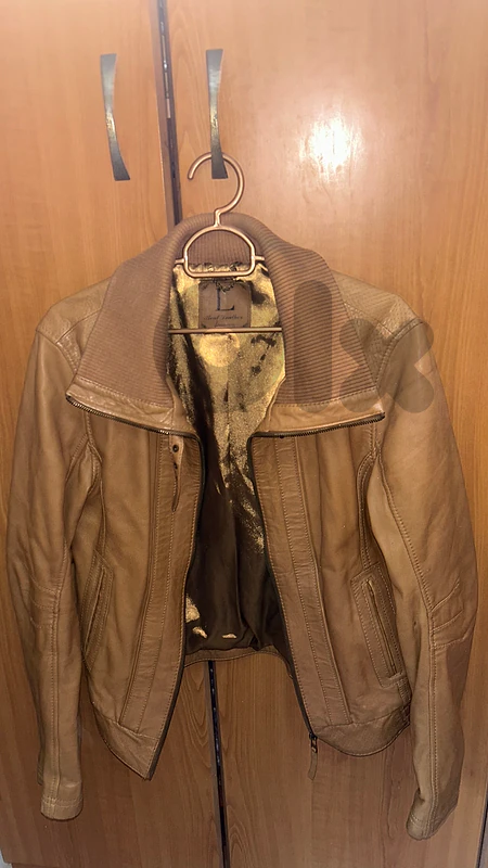 Women’s leather Jacket - Beige