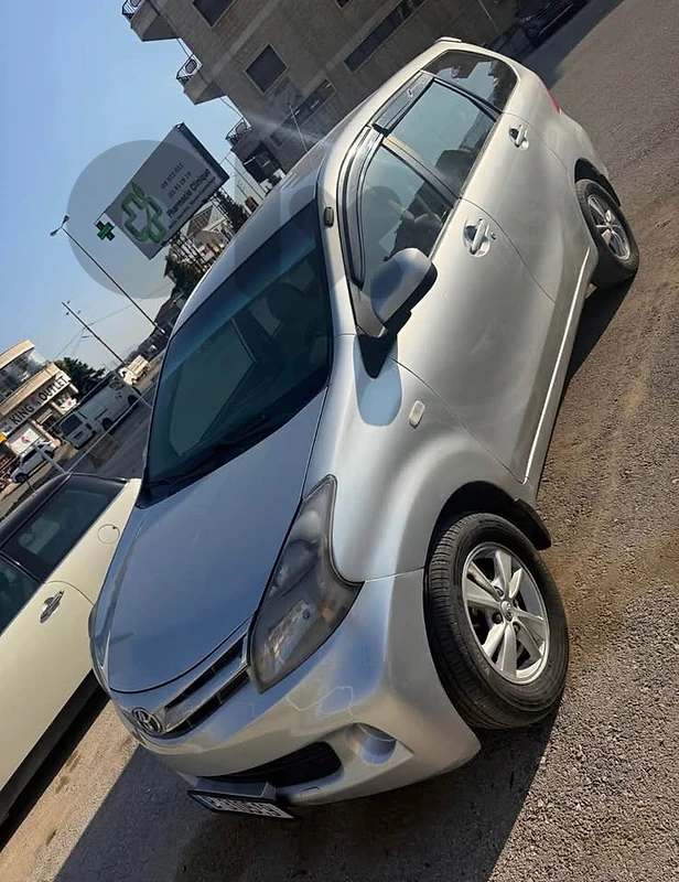 Toyota Avanza 2013
