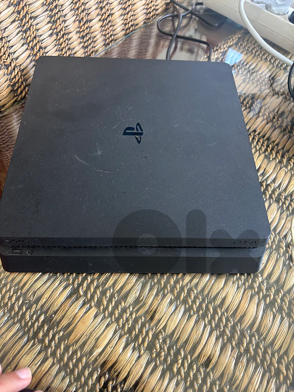 ps4 slim