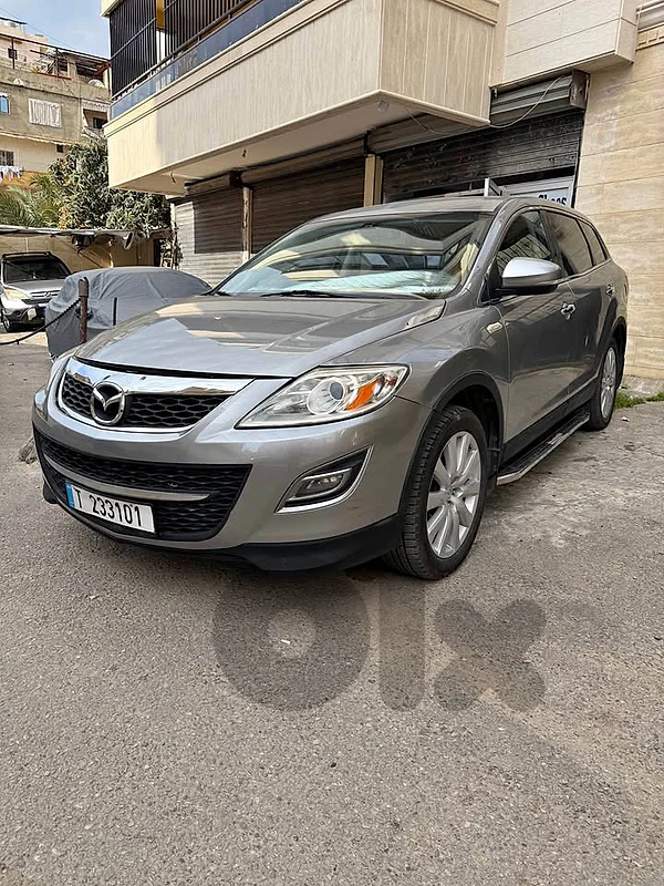 Mazda cx9 2011