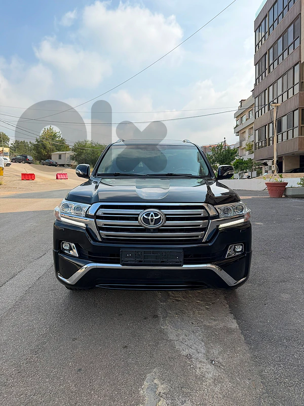 Toyota Land cruiser VXS 5.7 V8