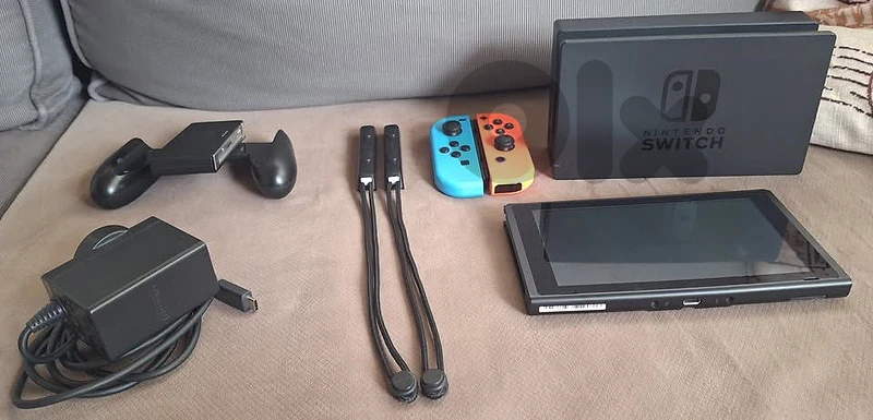 Modded Nintendo Switch (معدّلة) / 128GB