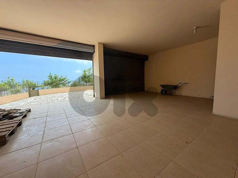GMB224JC - Shop For Rent In Blat  -  محل للإيجار في بلاط