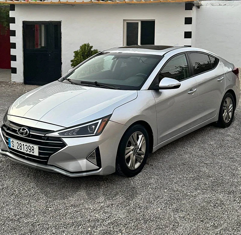 hyundai elantra 2019