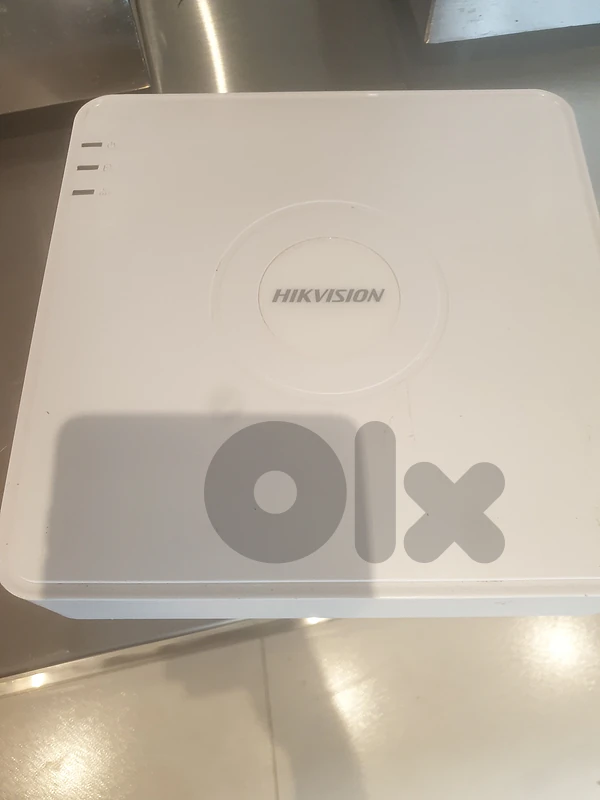 hikvision dvr &2 terra hdd