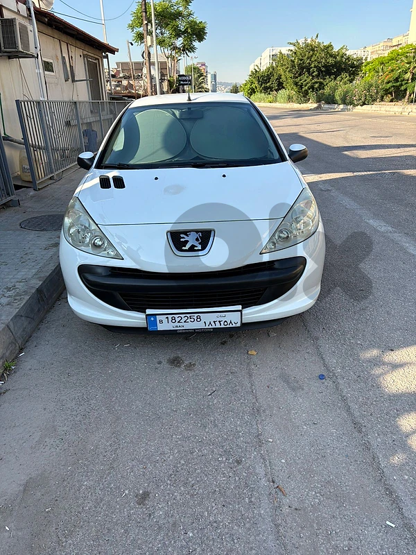 Very clean, economical, and ready to drive.