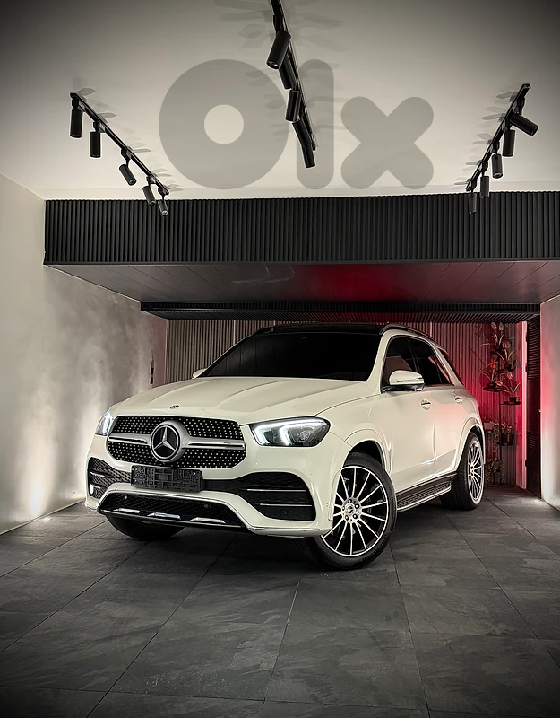 2023 Mercedes-Benz GLE-Class 450 4Matic AMG NP “Tgf” Source 26,000 km