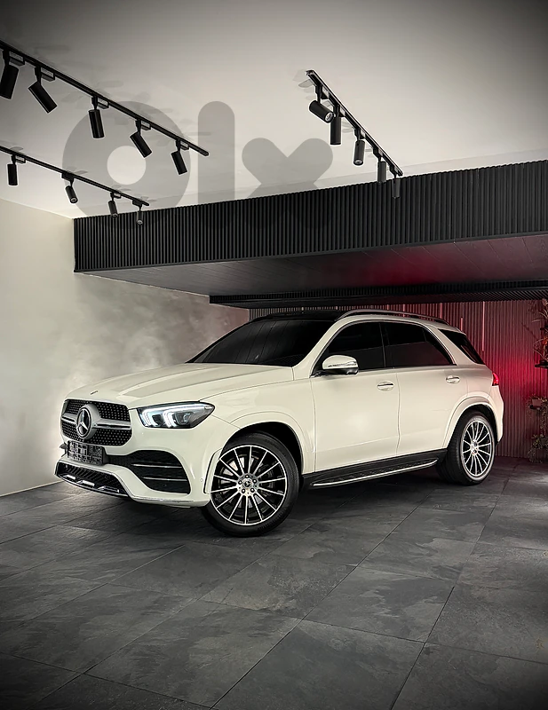 2023 Mercedes-Benz GLE-Class 450 4Matic AMG NP “Tgf” Source 26,000 km