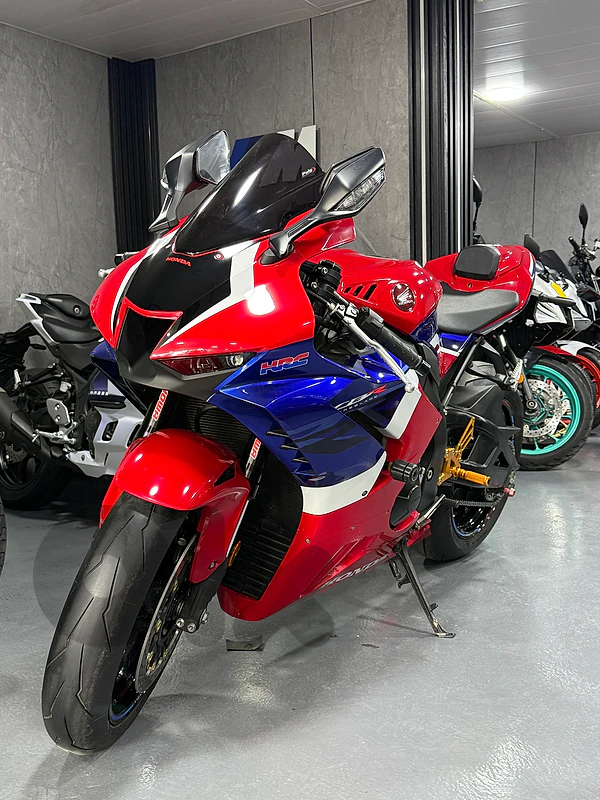 honda cbr1000RRR 2021