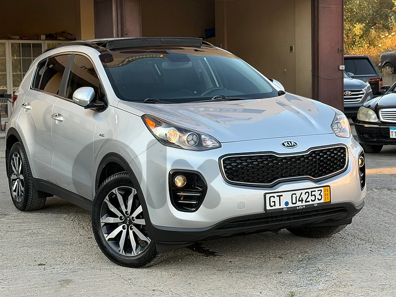 Kia Sportage 2019 ex 4x4 70 000 miles Panoramic super nadafe