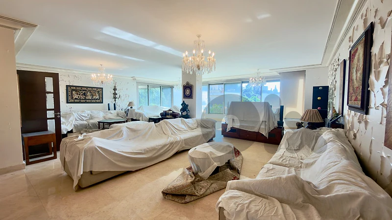 Apartment in Ain El Mraiseh For Sale -MQHH0054- شقة للبيع عين المريسة