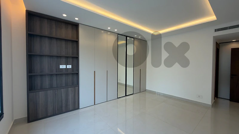 Apartment in Ain El Tineh For Sale -MQHH0056- شقة للبيع في عين التينة